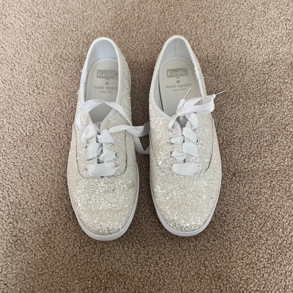 KATE SPADE KEDS WHITE GLITTER SIZE 7